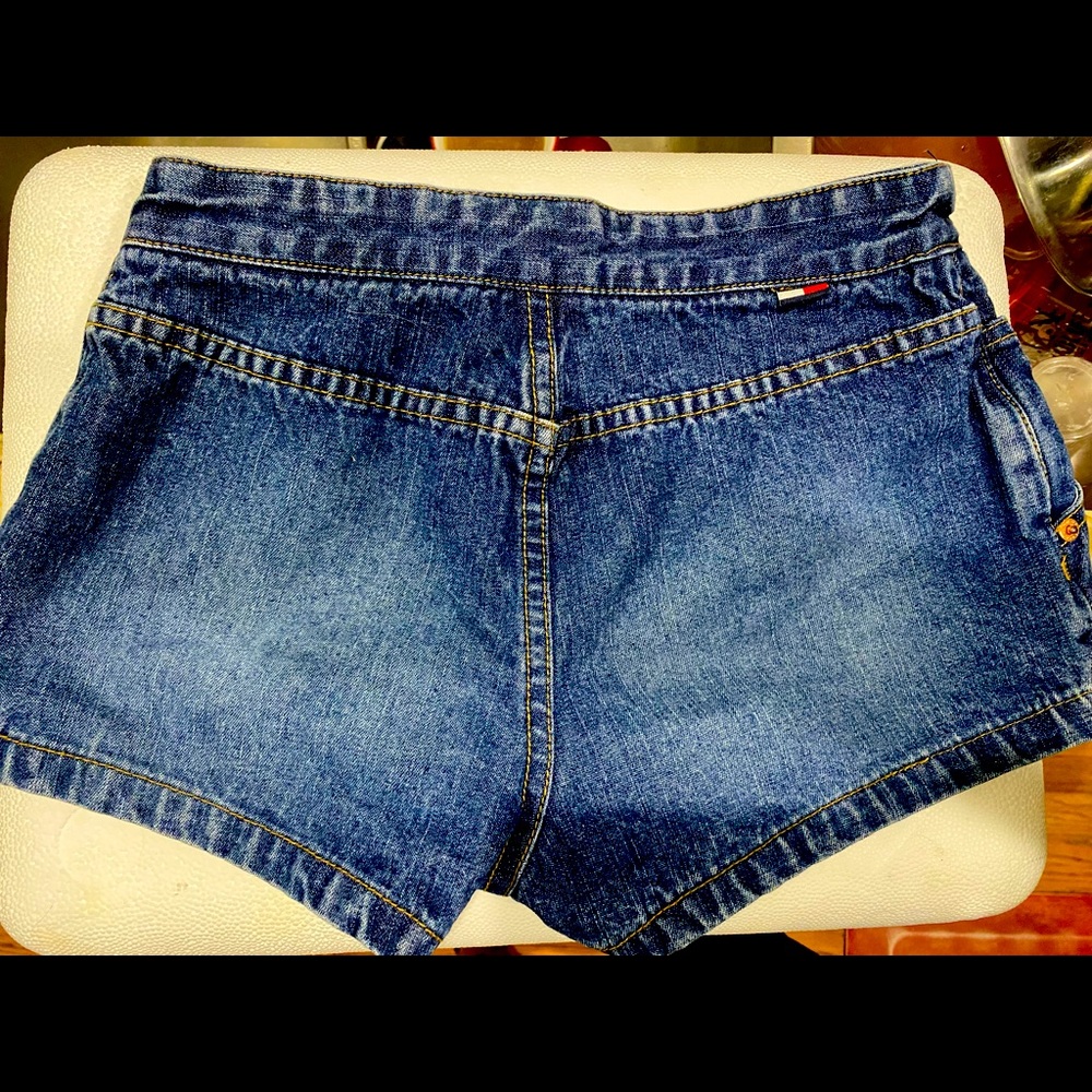 Tommy Hilfiger girls short/skirt